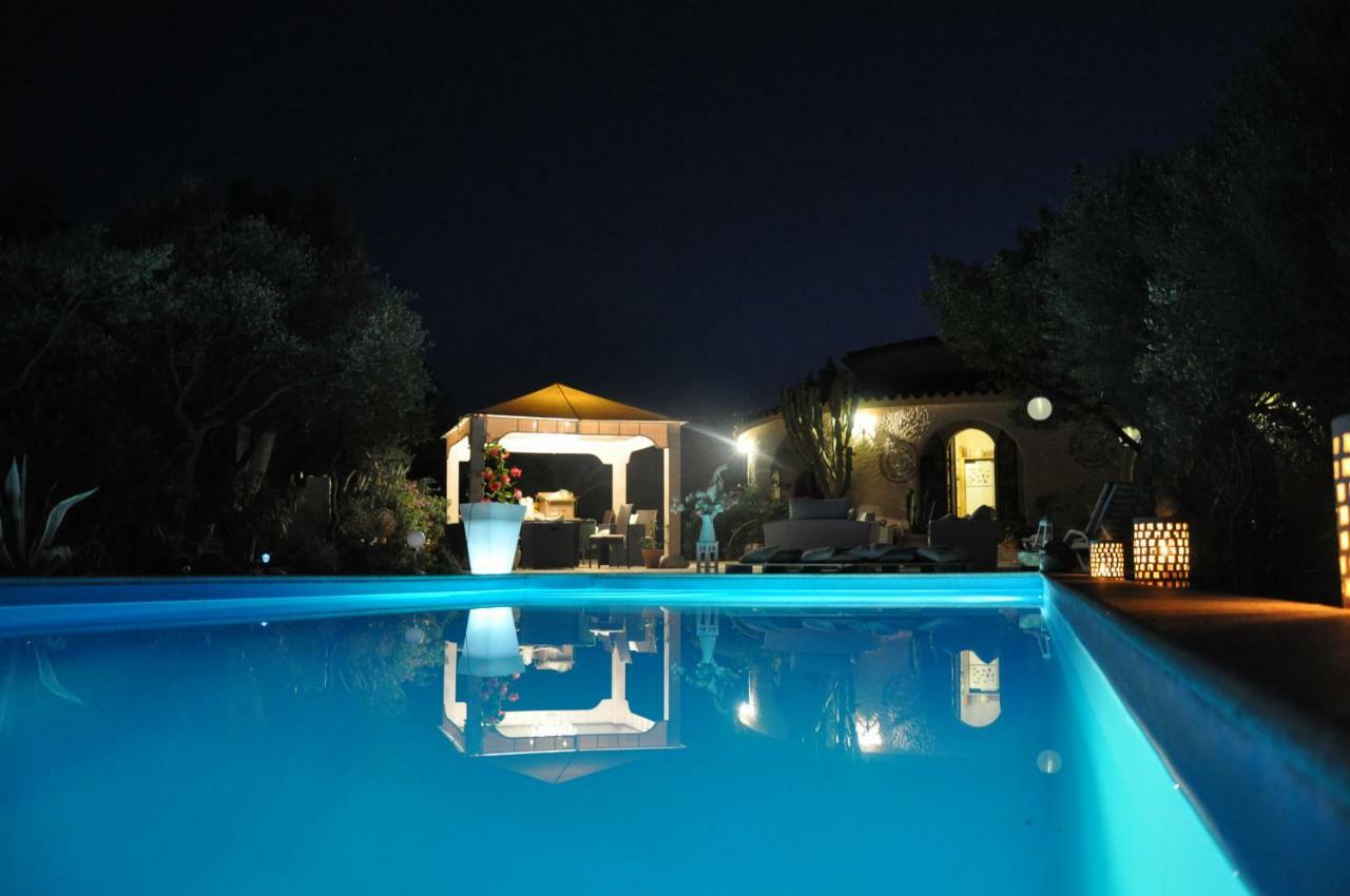 Villa Desideria B&B กาปิตานา ภายนอก รูปภาพ